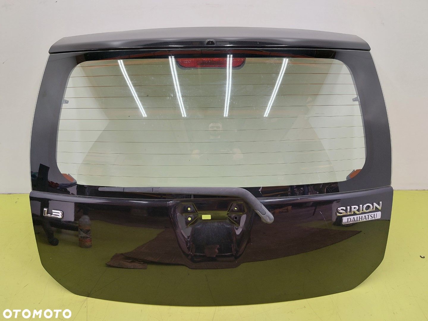Klapa tył tylna BAGAŻNIKA DAIHATSU SIRION II M300 2004-2010 CZARNA - 1
