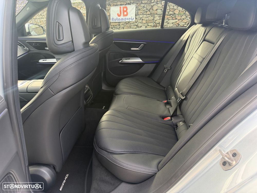 Mercedes-Benz E 220 d AMG Line - 14