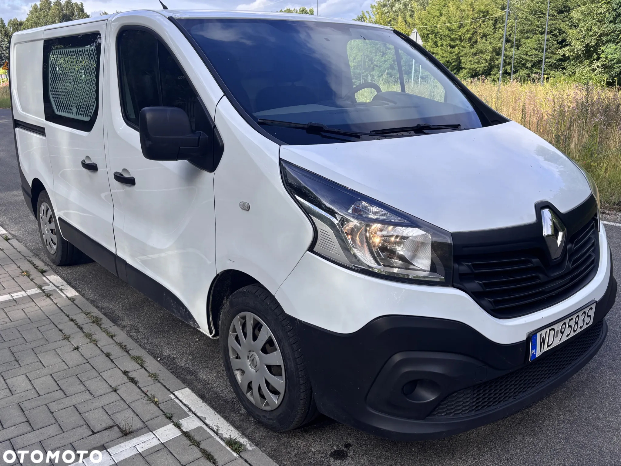 Renault TRAFIC - 8