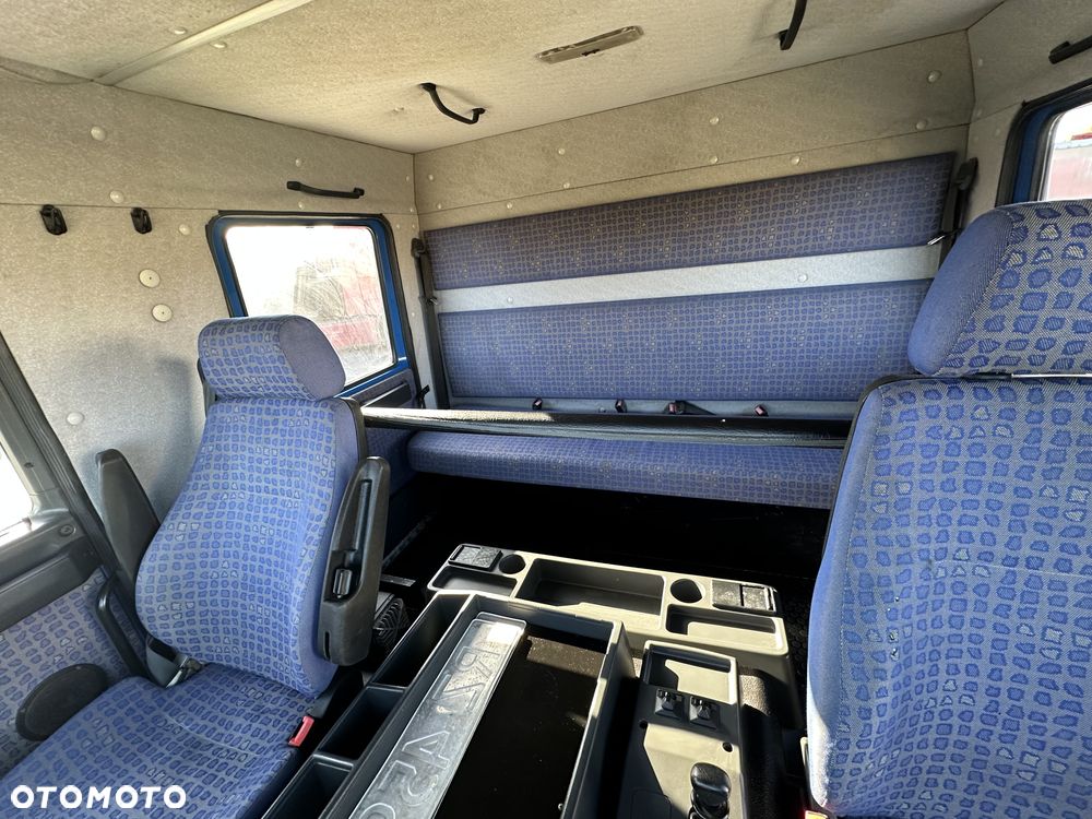 MAN LE 18.220 Wywrotka 3-stronna HDS HIAB 085 - 23