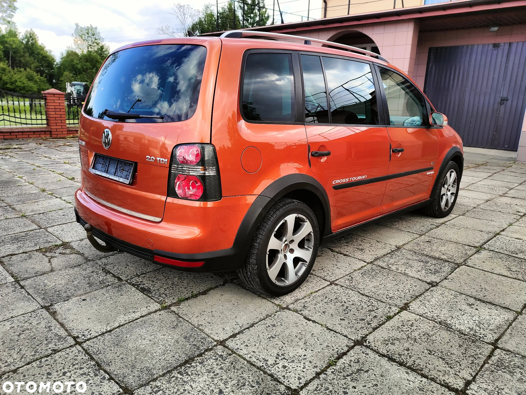 Volkswagen Touran 2.0 TDI DPF Cross - 7