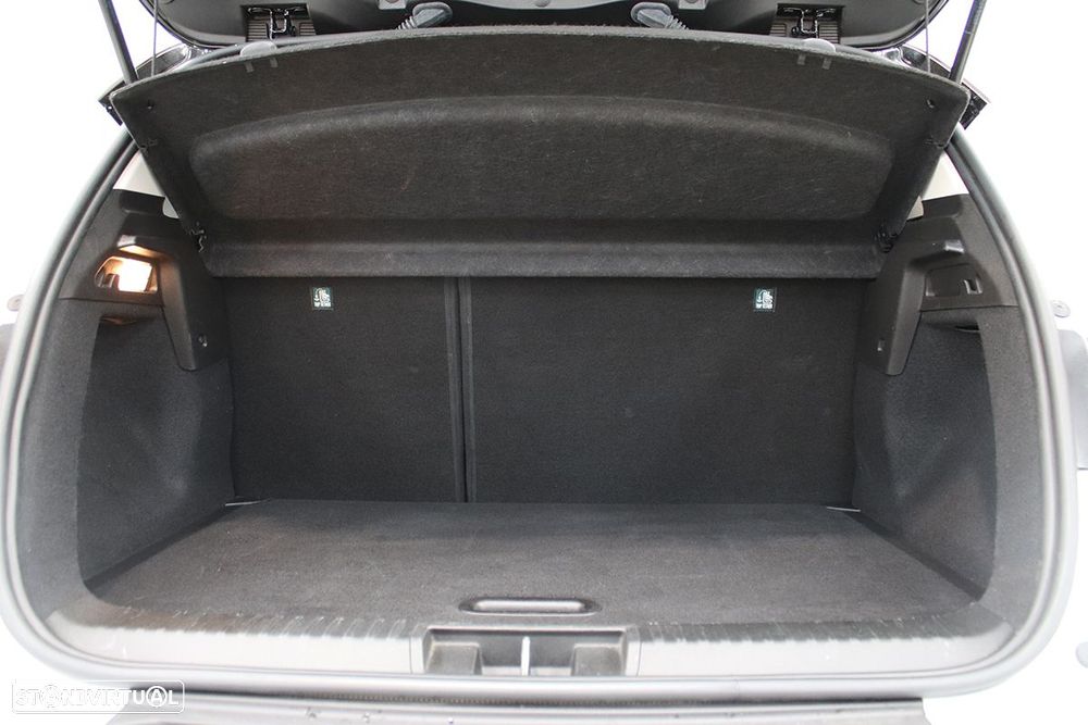 Renault Captur 1.0 TCe Techno Bi-Fuel - 24