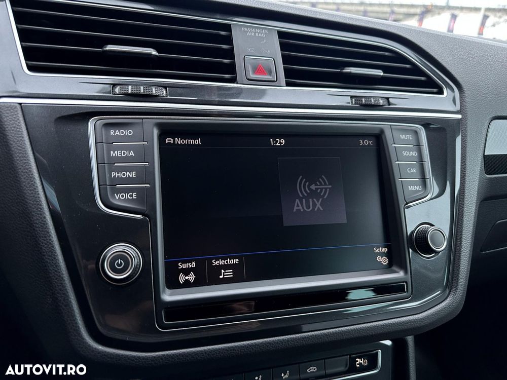 Volkswagen Tiguan - 22