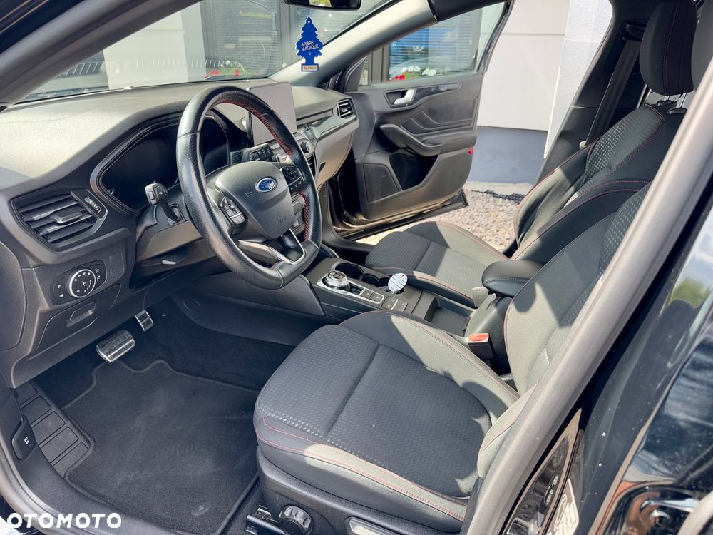 Ford Focus - 12