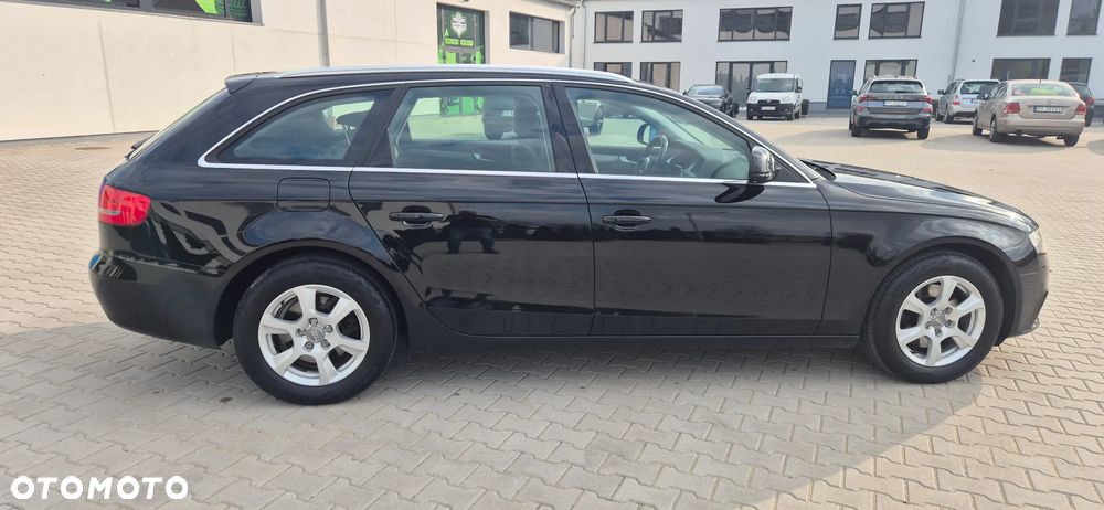 Audi A4 Avant 1.8 TFSI Ambiente - 4