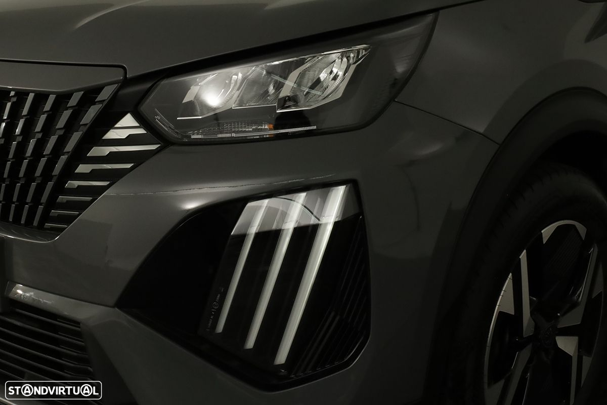 Peugeot 2008 1.2 PureTech Allure EAT8 - 6