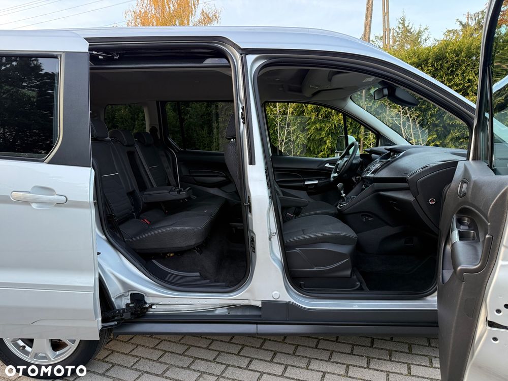 Ford Tourneo Connect 1.6 TDCi Titanium - 22