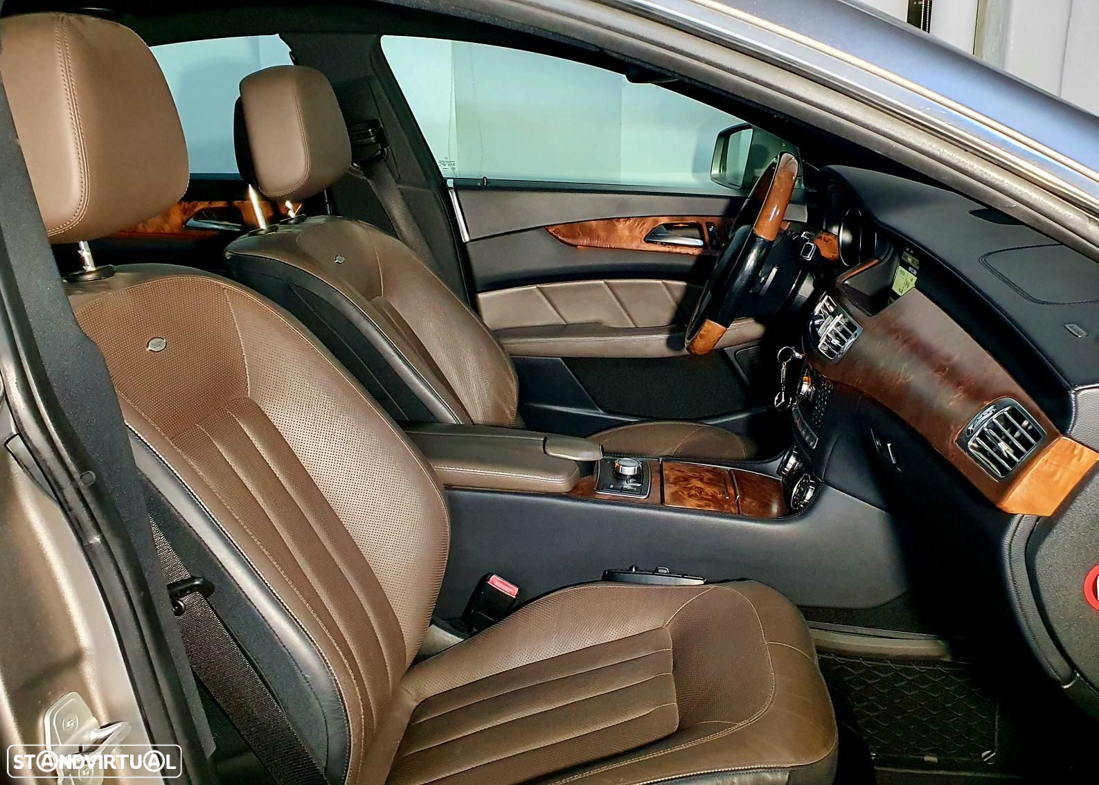 Mercedes-Benz CLS 350 CDi BlueEfficiency - 12