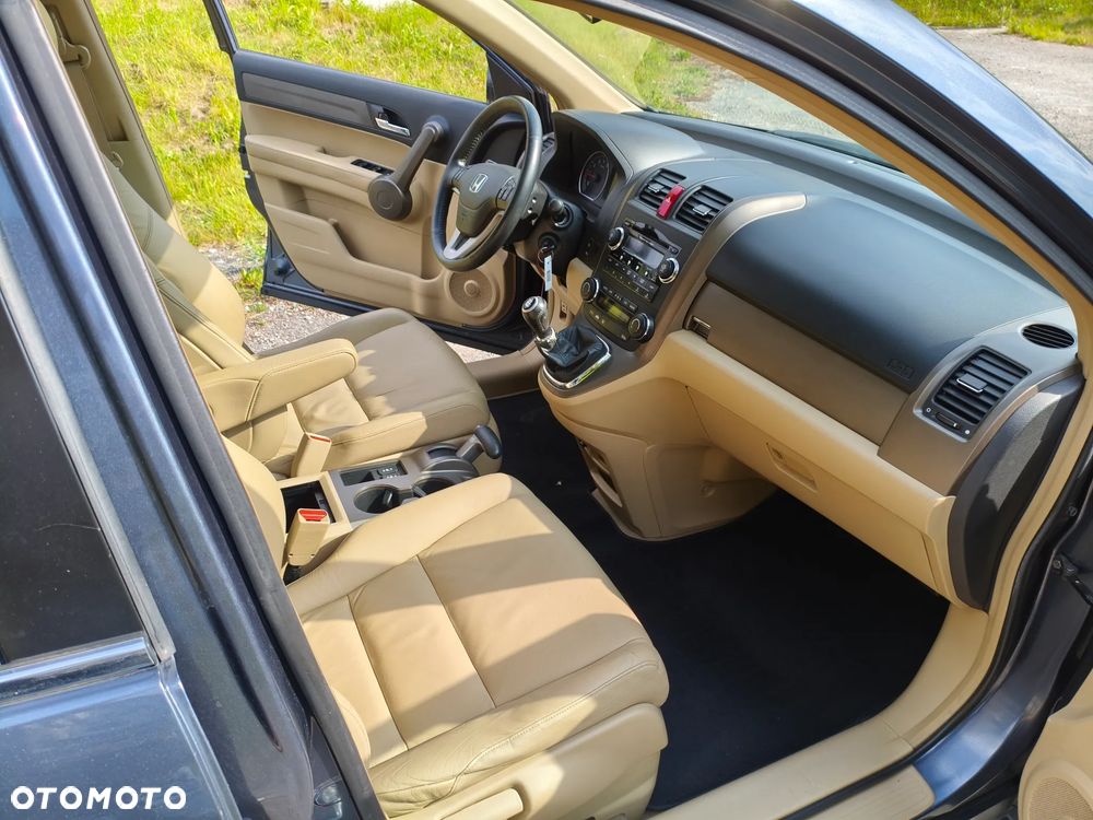 Honda CR-V 2.0i Executive - 31
