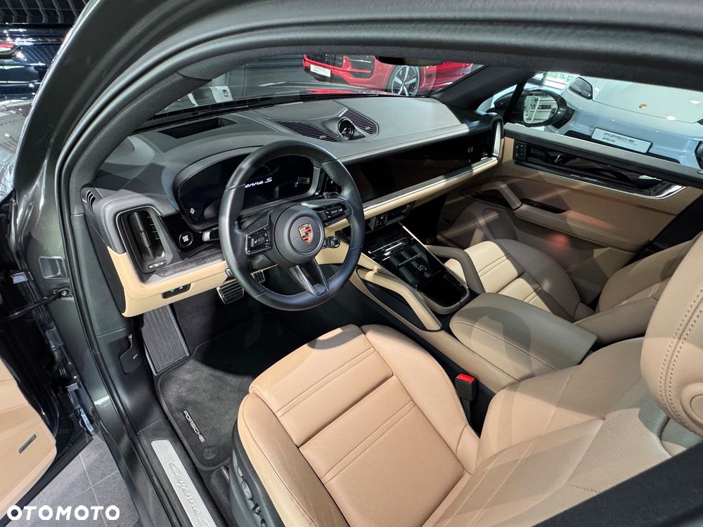 Porsche Cayenne S - 8