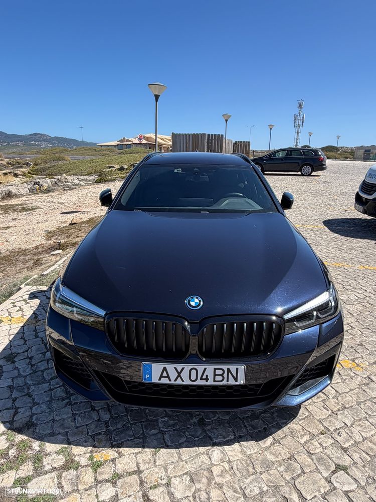BMW 530 e Pack Desportivo M - 1