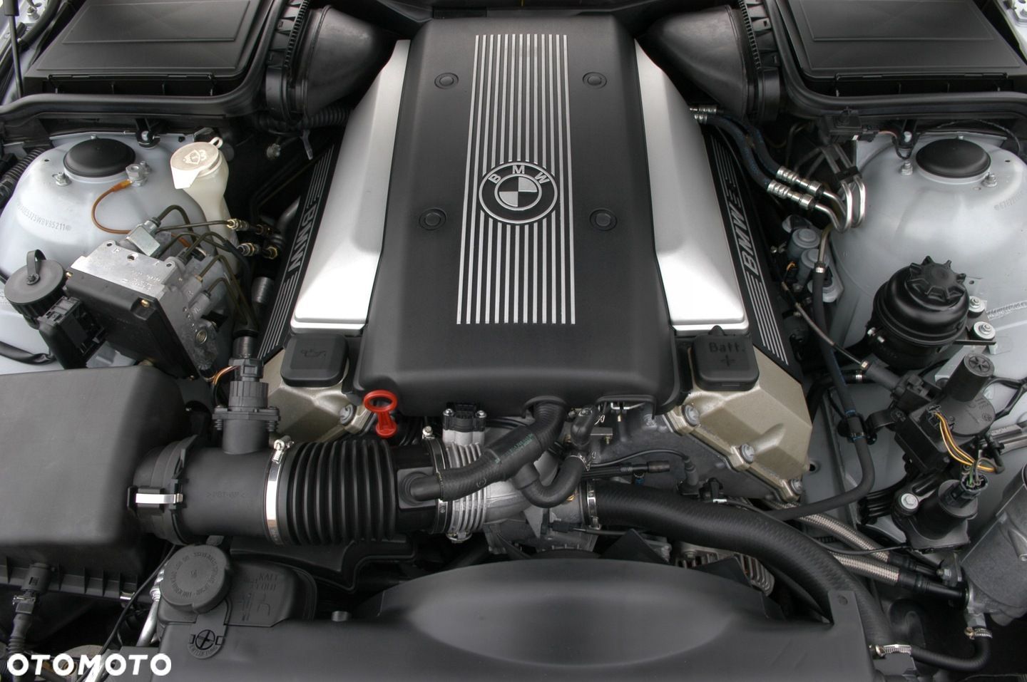 Silnik BMW E39 E38 4.4 V8 M62B44 448S2 Słupek - 1