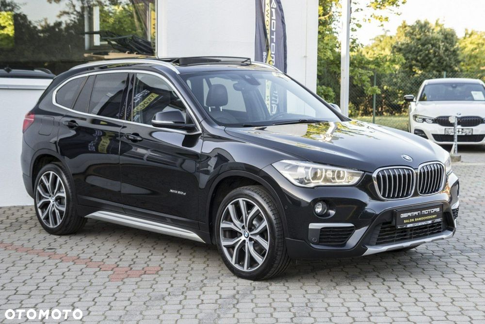 BMW X1 xDrive20d Sport Line - 12