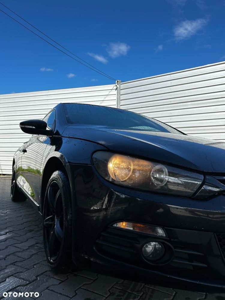 Volkswagen Scirocco 2.0 TDI - 16