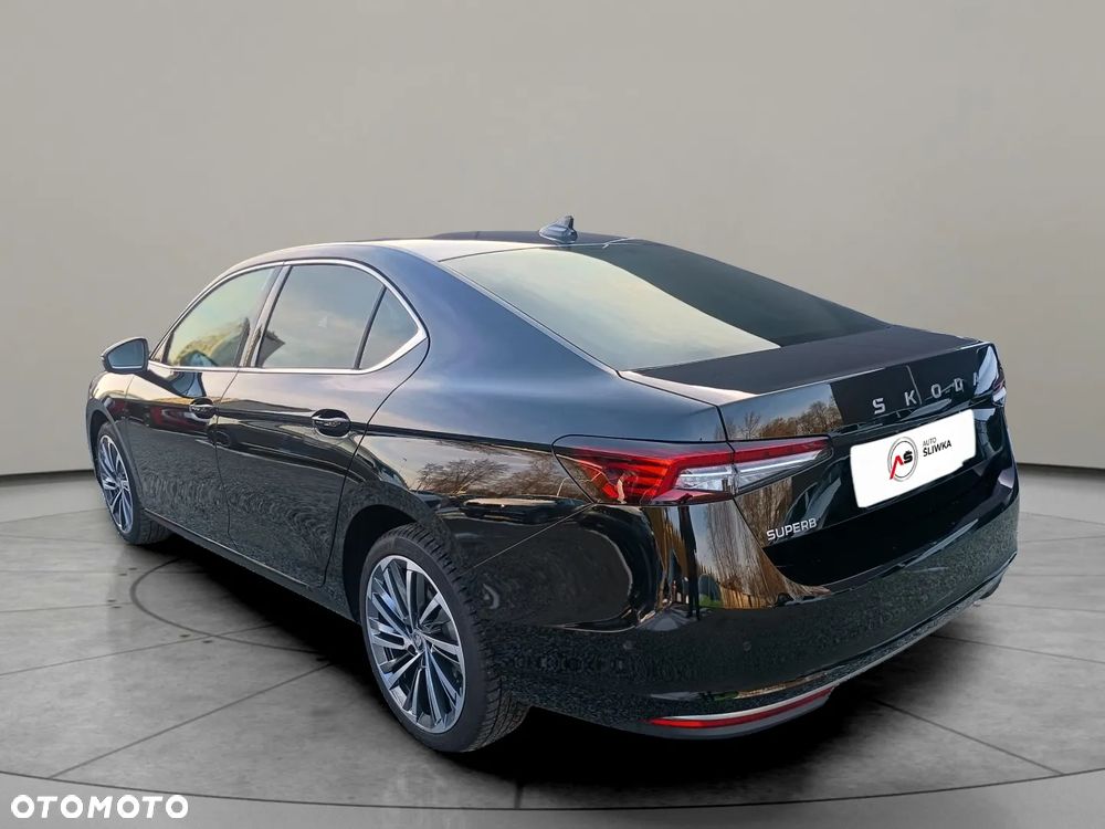 Skoda Superb 2.0 TSI L&K DSG - 8