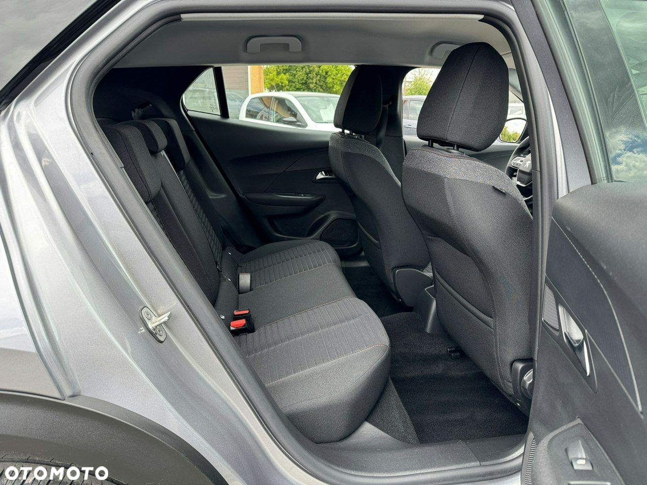 Peugeot 2008 - 19