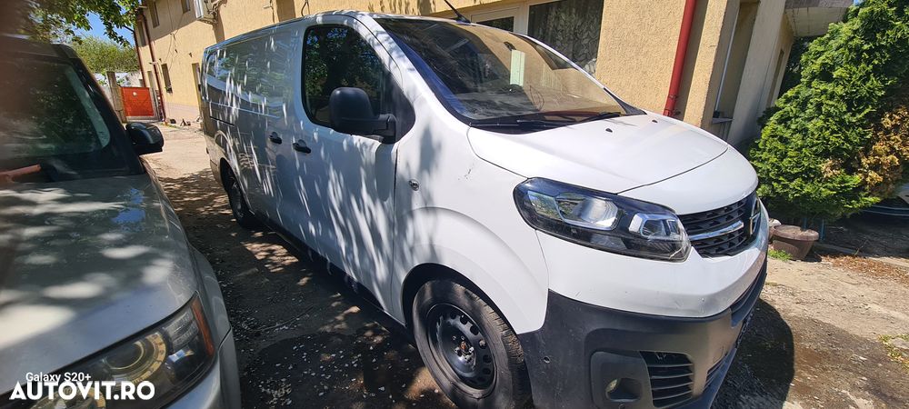 Opel Vivaro - 1