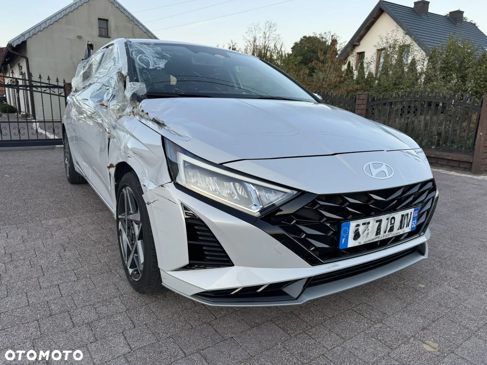 Hyundai i20 - 11