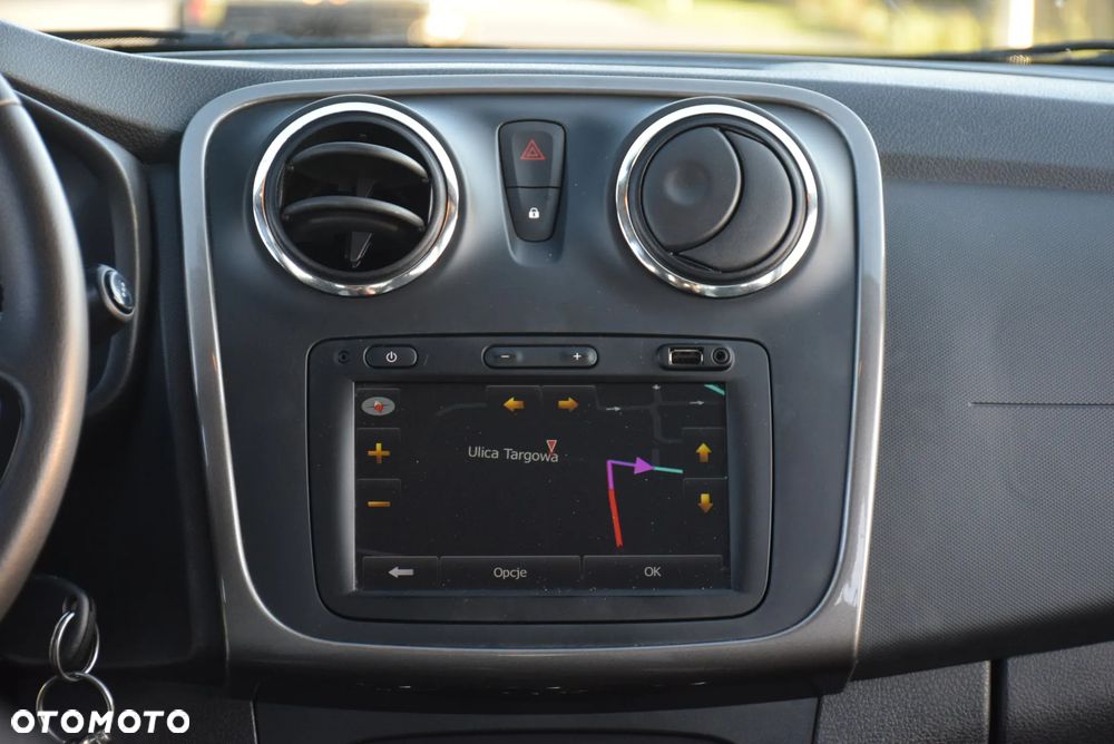 Dacia Sandero TCe 90 Laureate - 19