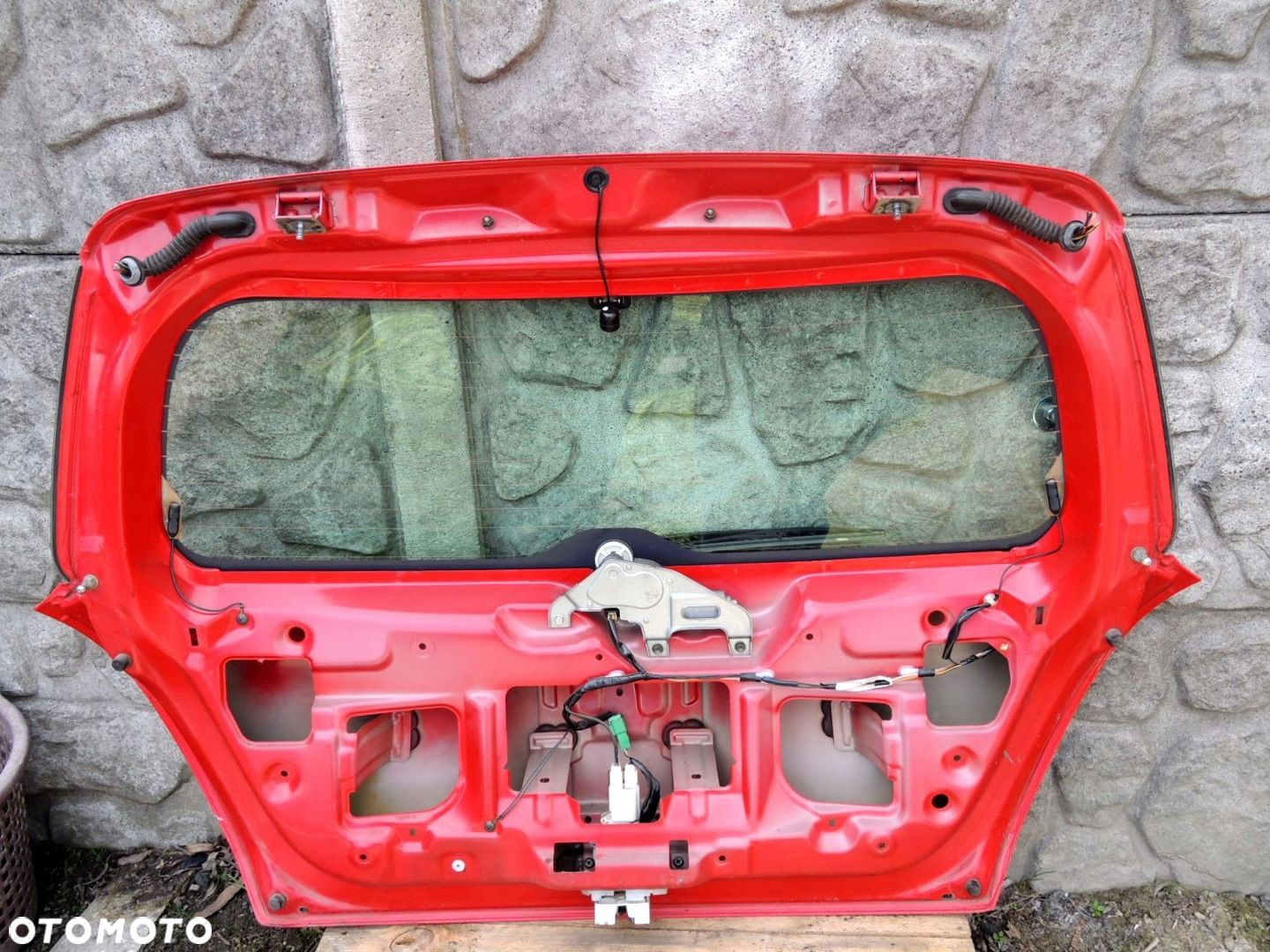 KLAPA TYŁ - SUZUKI SWIFT mk6 04-09r - 5