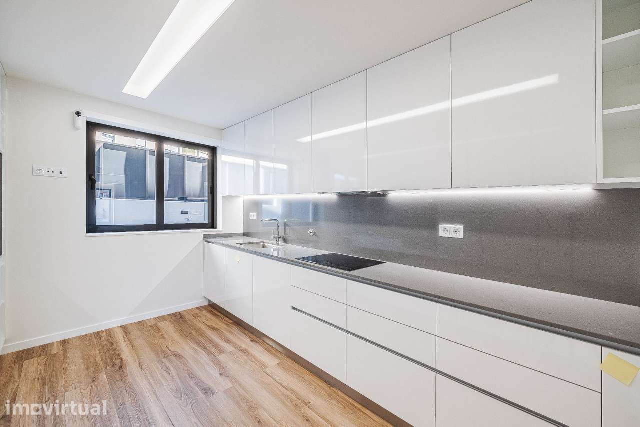 Moradia T4 de luxo à venda em Cascais - Grande imagem: 2/22
