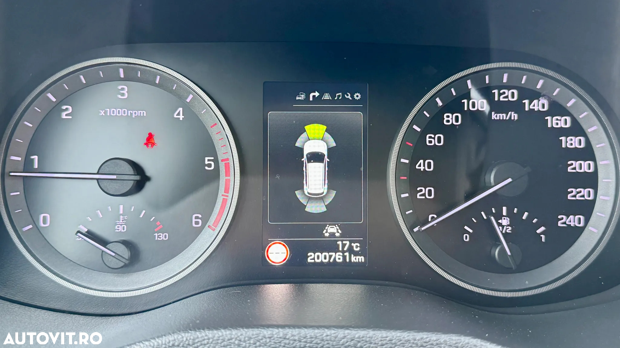 Hyundai Tucson 2.0 CRDI 2WD Style - 13