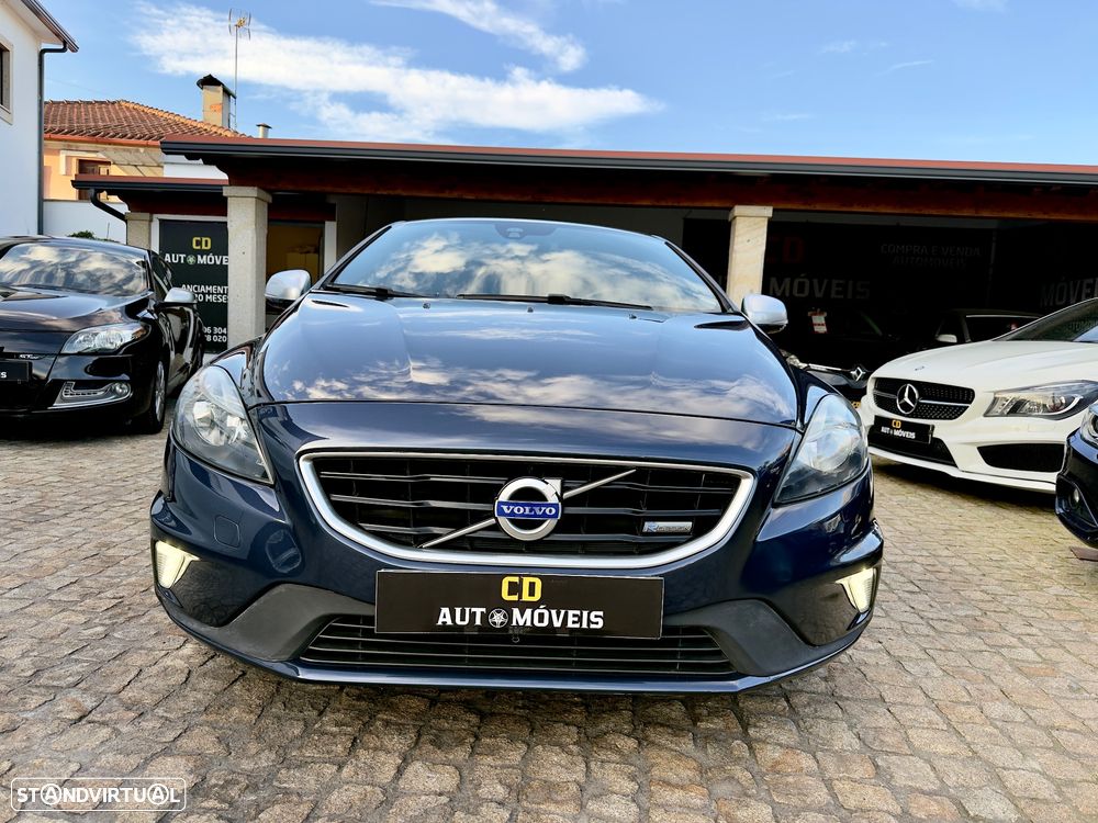 Volvo V40 D2 R Design - 6