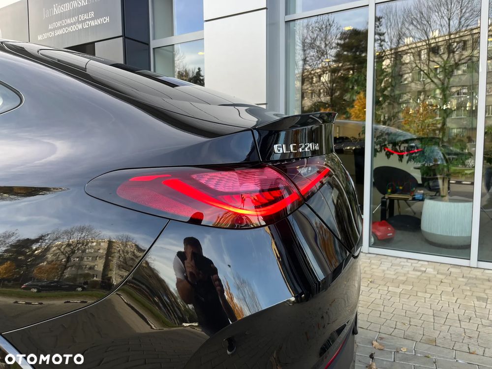 Mercedes-Benz GLC Coupe 220 d mHEV 4-Matic AMG Line - 12