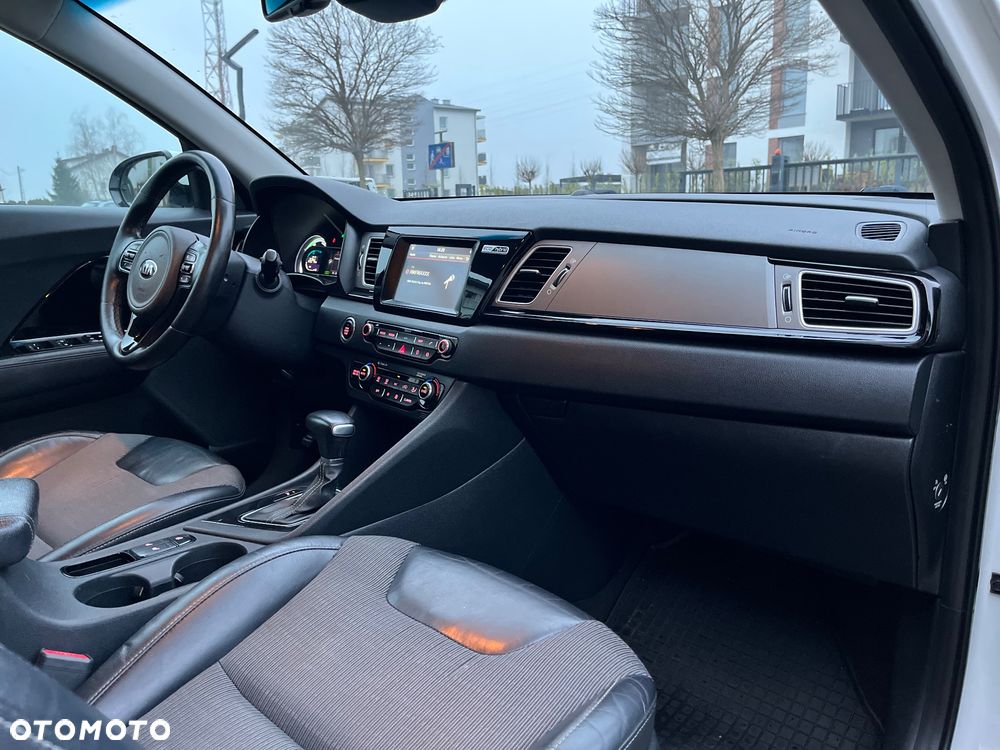 Kia Niro 1.6 GDI Hybrid XL - 34