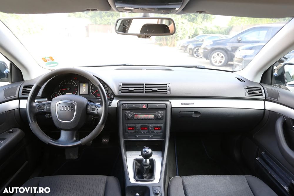 Audi A4 Limuzina 2.0 T FSI quattro - 6