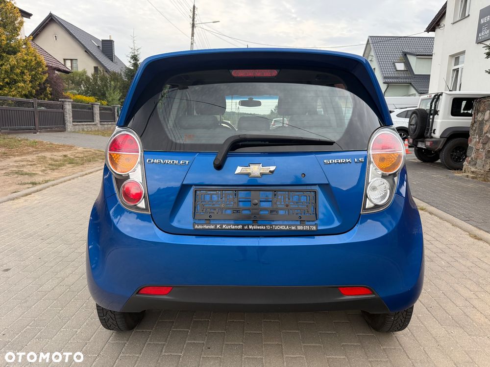 Chevrolet Spark 1.0 Base - 7