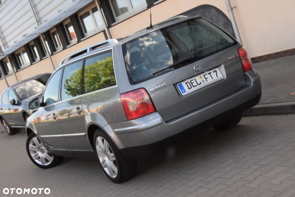 Volkswagen Passat 2.5 TDI V6 Highline - 7