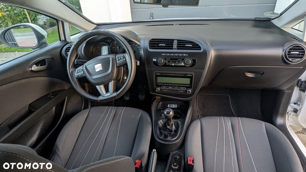 Seat Leon 1.6 TDI DPF Reference Copa - 12