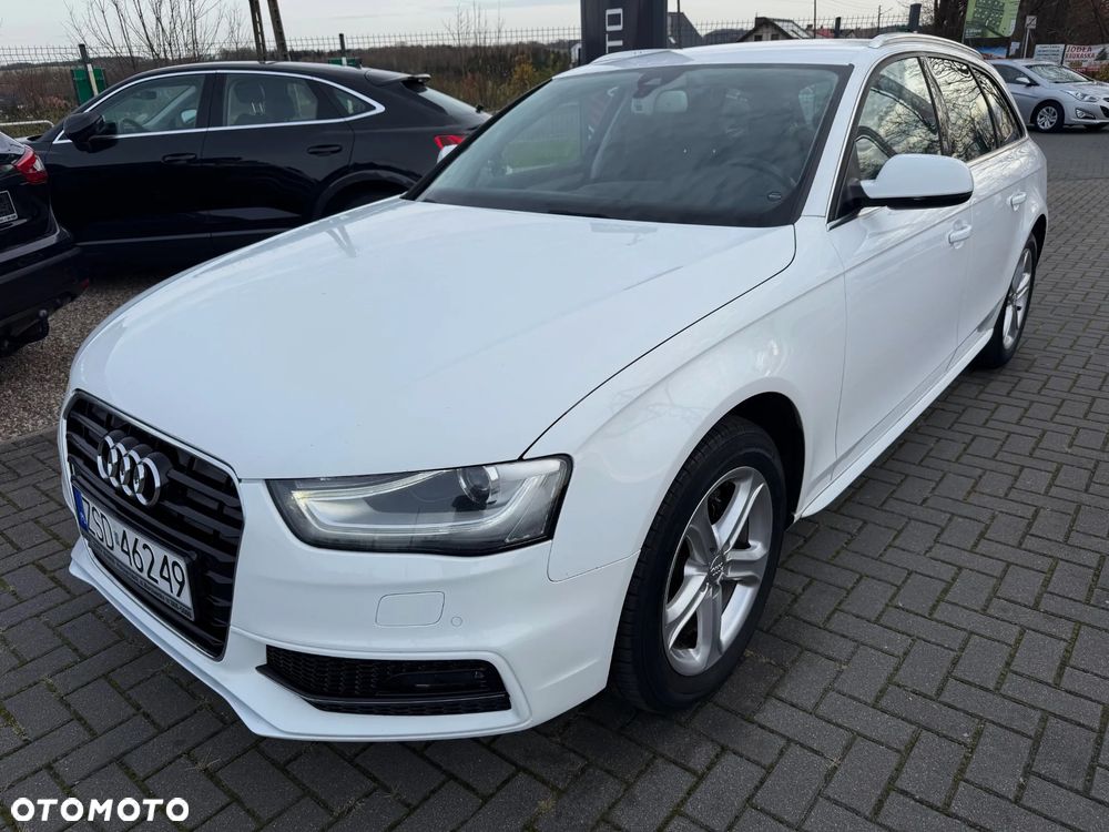 Audi A4 Avant - 1