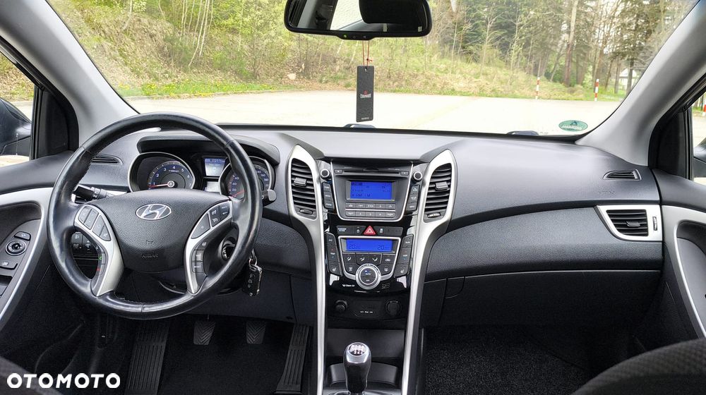 Hyundai i30 - 16