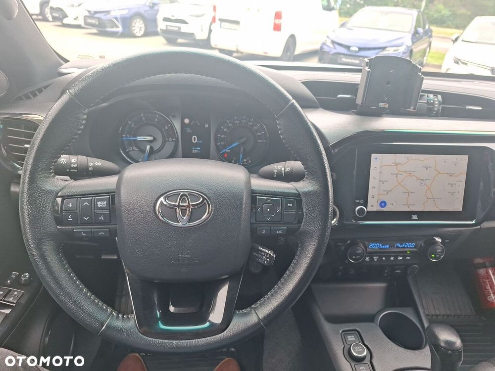 Toyota Hilux 2.8 D-4D mHEV Double Cab Invincible 4x4 - 22