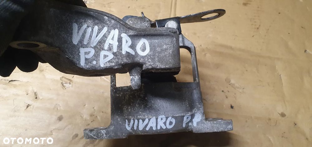 Łapa silnika poduszka Opel Vivaro B Trafic III 1.6 DCI 112101360R - 9
