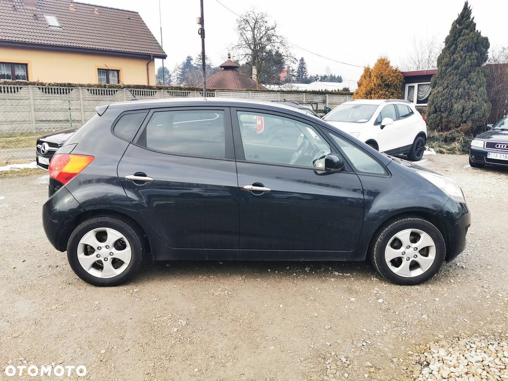 Kia Venga 1.6 CRDi 128 Business Line - 6
