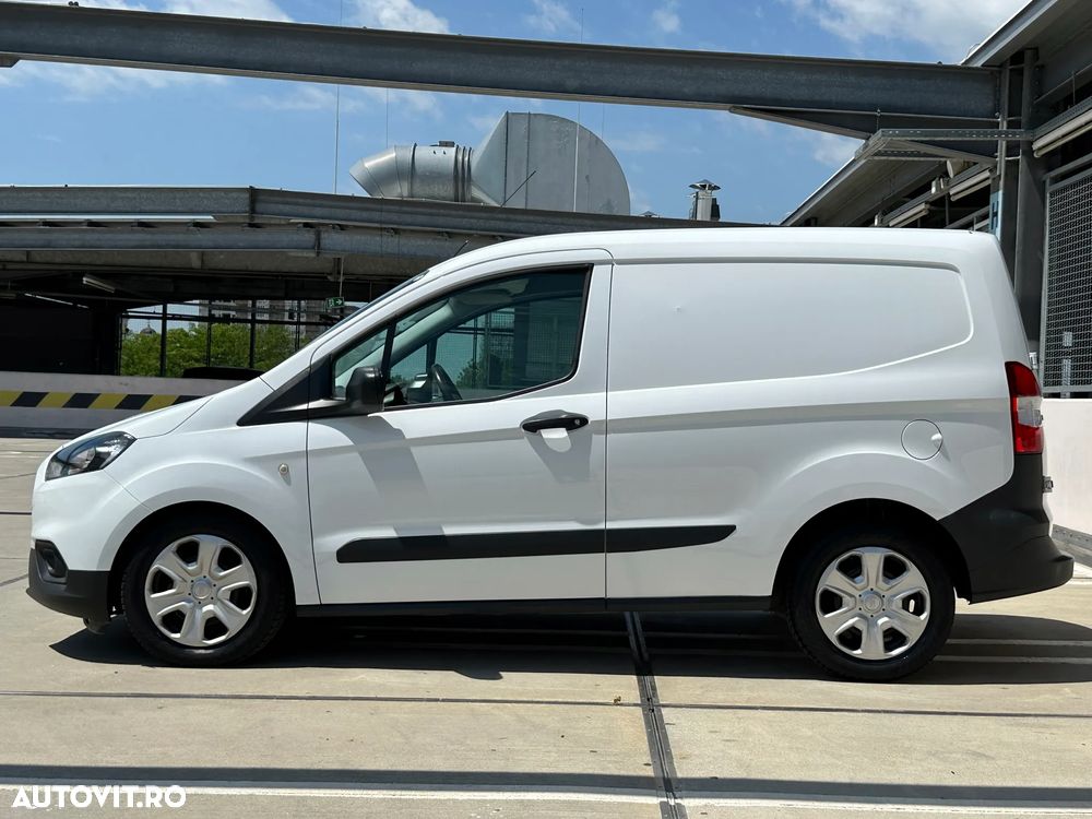 FORD Courier 2020 — imagine 7