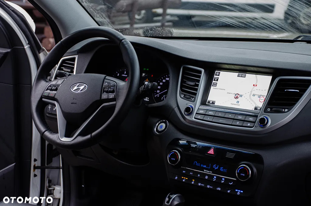 Hyundai Tucson 2.0 CRDi 4WD Automatik Premium - 17