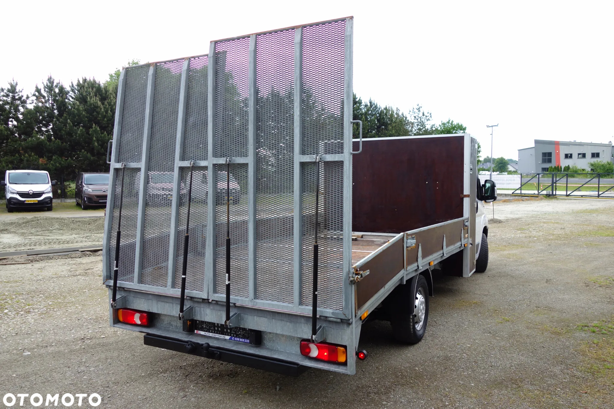 Fiat Ducato 2.3 Multi-Jet 130 KM Skrzynia 4.50 m - 9