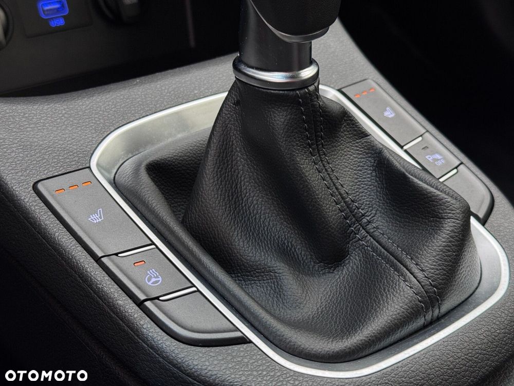 Hyundai i30 - 32
