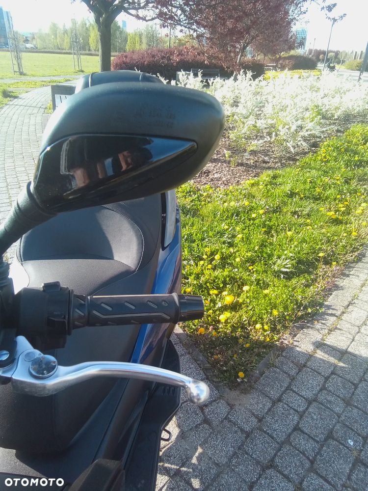 Kymco Downtown - 13