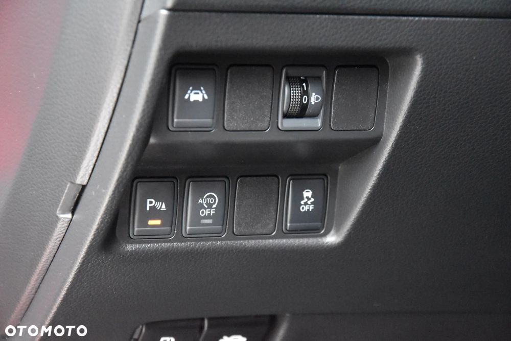 Nissan Qashqai 1.6 DIG-T N-Connecta - 31