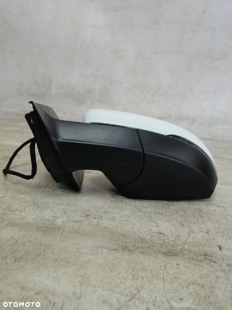 VW POLO 5 6R 6C LIFT LUSTERKO LEWE 6 PIN EUROPA - 8