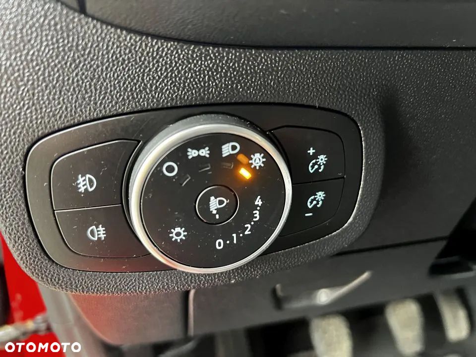 Ford Fiesta 1.1 Connected ASS - 18