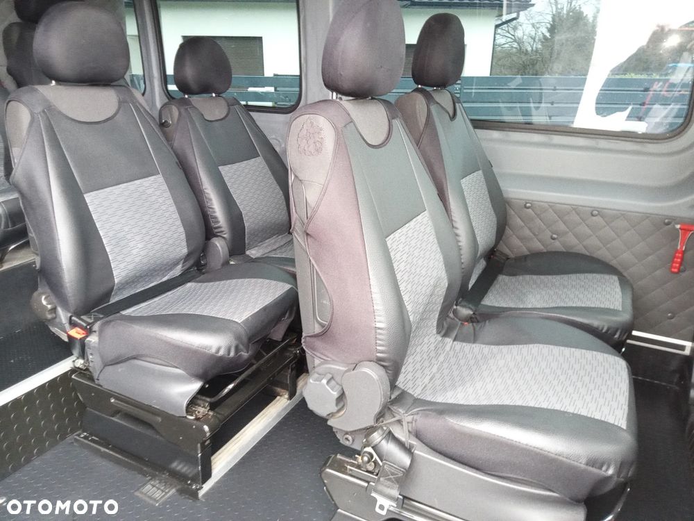 Ford Transit Kombi L2H2 Trend - 11