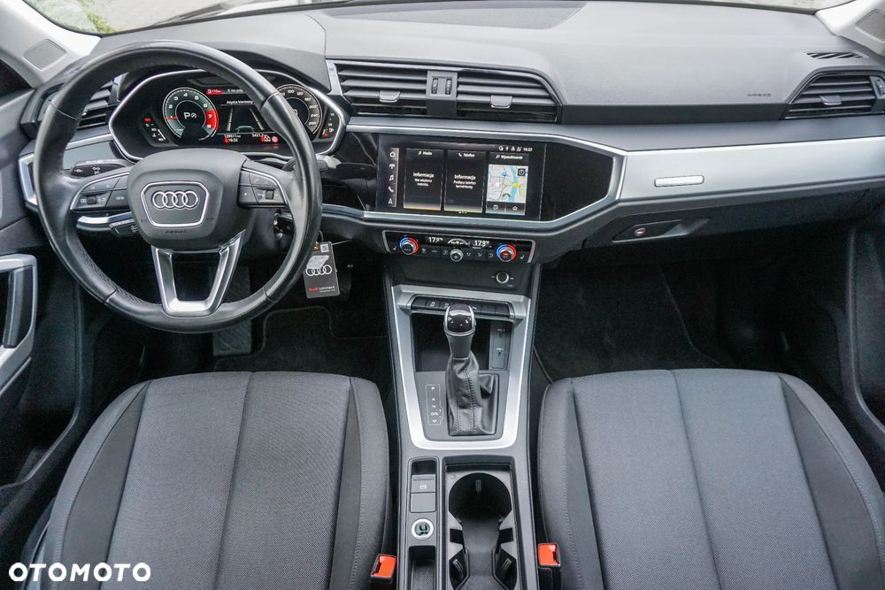 Audi Q3 35 TFSI S tronic - 34