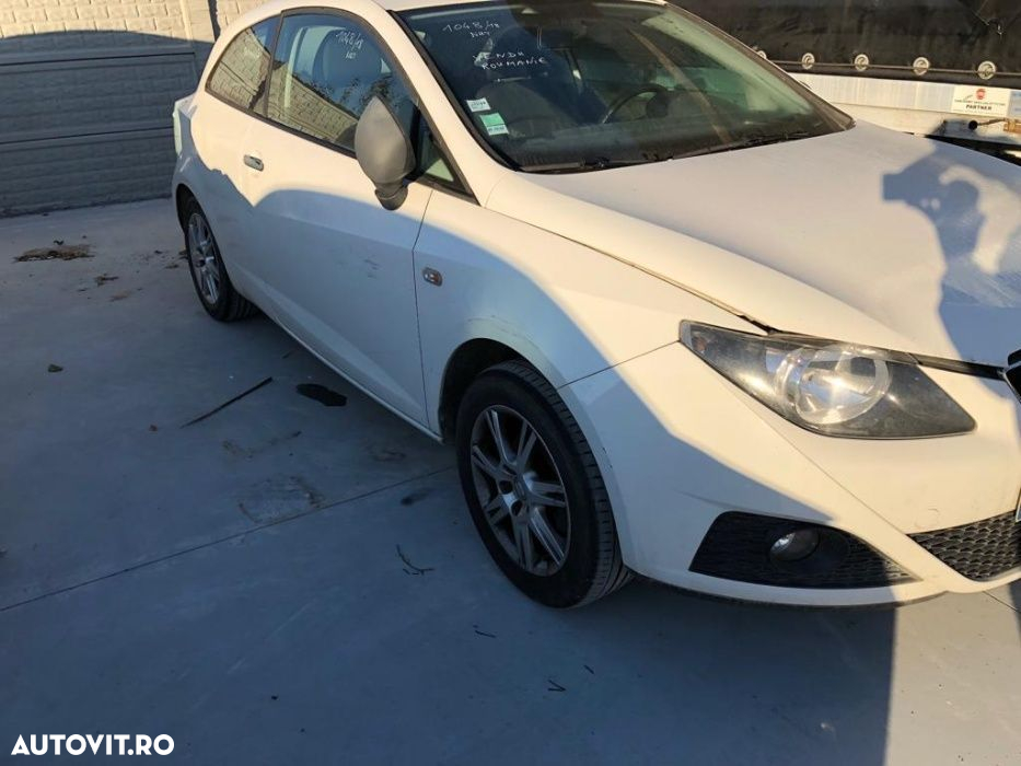 Dezmembrez Seat Ibiza  2011 - 2