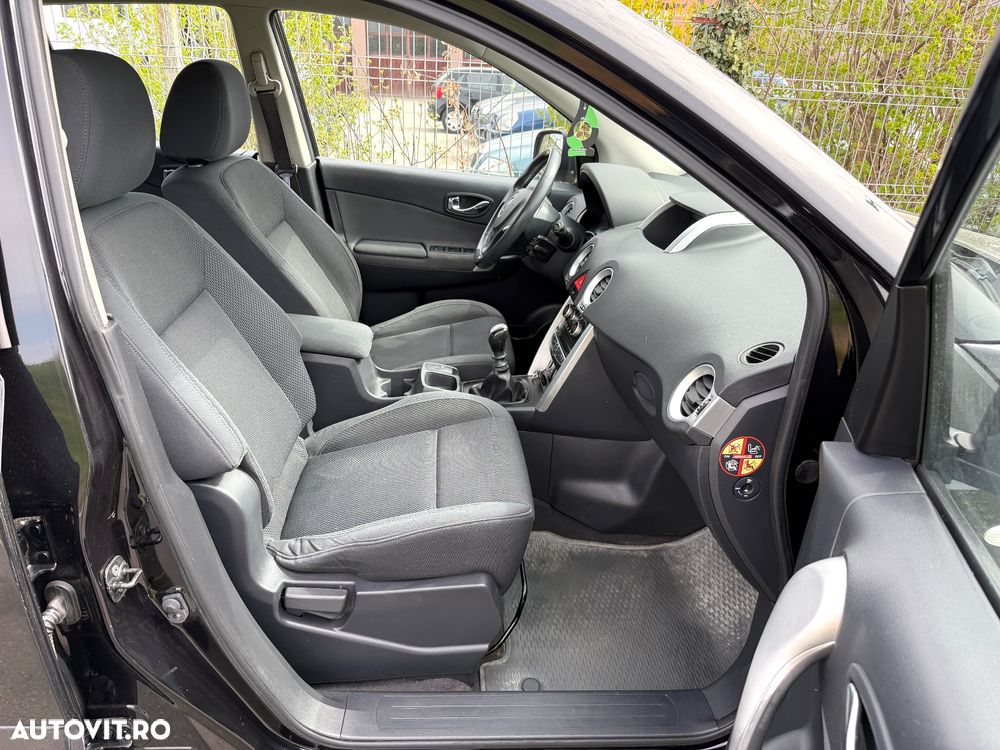 Renault Koleos 2.0 dCI FAP 4x4 Dynamique - 9